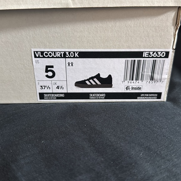 Brand New! Adidas Black and White VL Court Sneakers - Picture 2 of 7